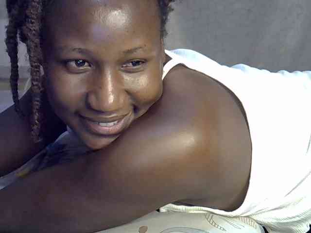 desirdoll23 webcam