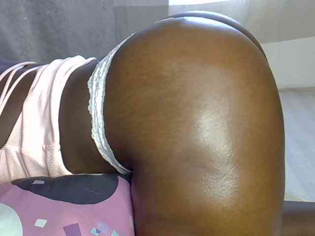 desirdoll23 webcam