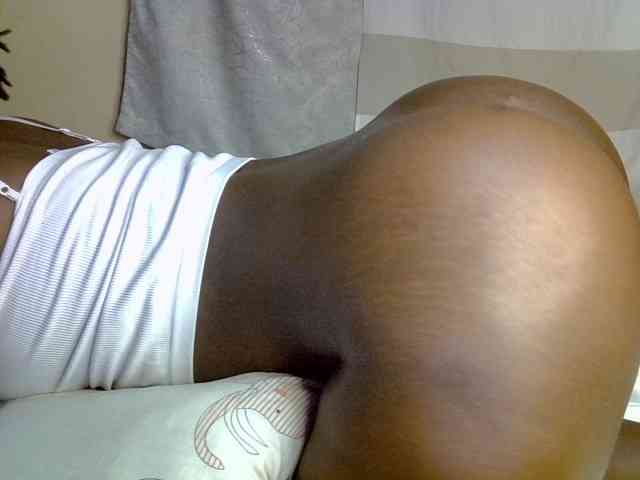 desirdoll23 webcam