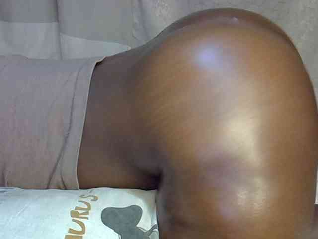 desirdoll23 webcam