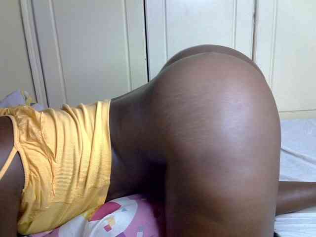 desirdoll23 webcam