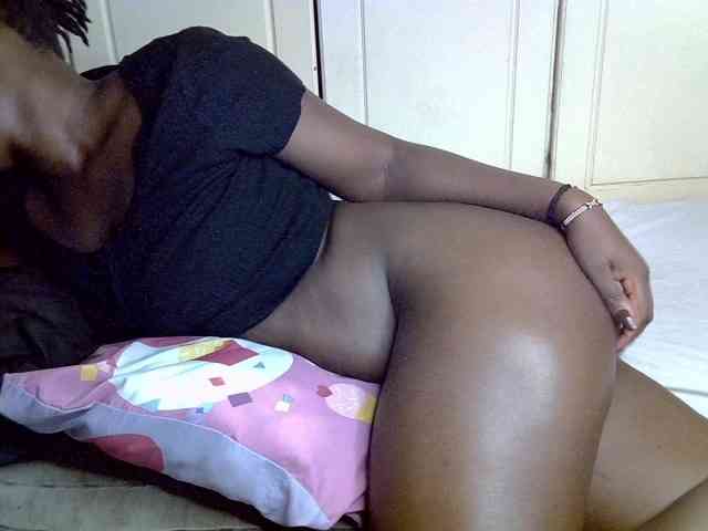 desirdoll23 webcam