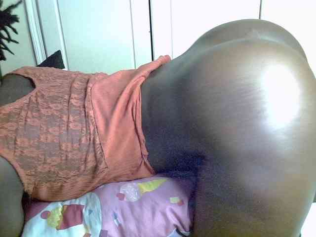 desirdoll23 webcam