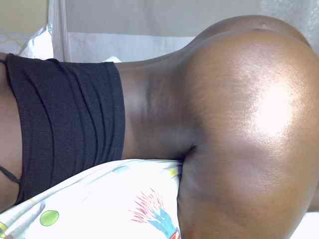 desirdoll23 webcam