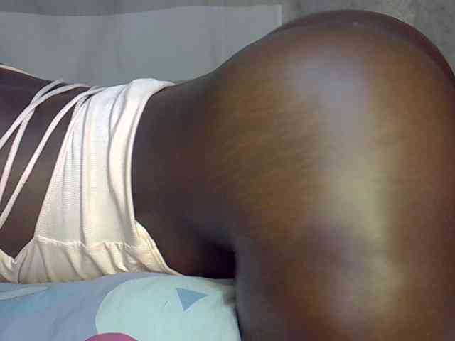 desirdoll23 webcam