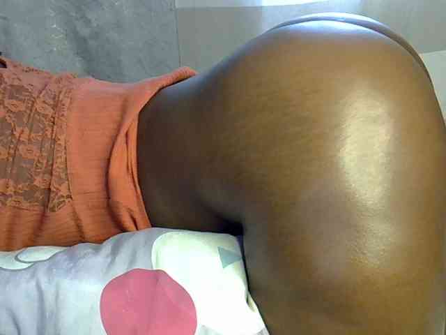 desirdoll23 webcam