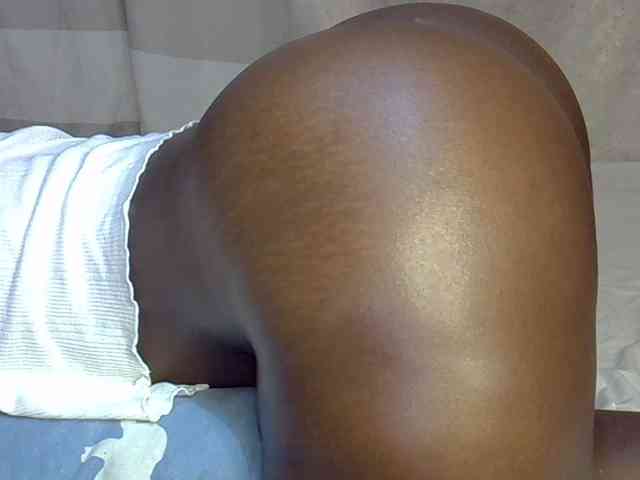 desirdoll23 webcam