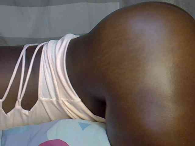 desirdoll23 webcam