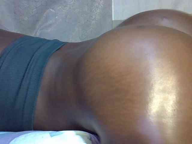 desirdoll23 webcam