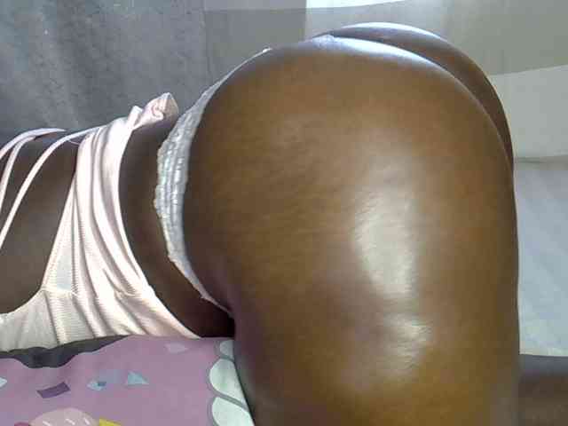 desirdoll23 webcam