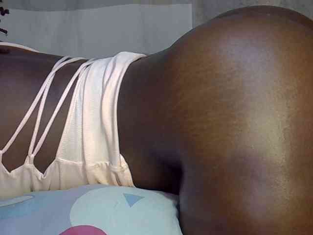 desirdoll23 webcam