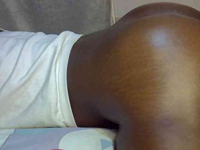 desirdoll23 webcam