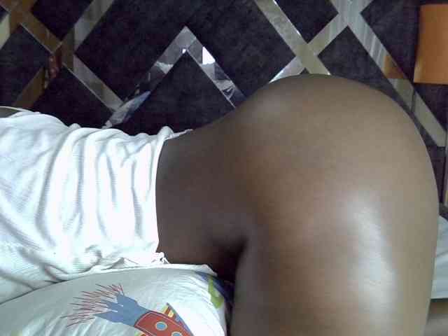 desirdoll23 webcam