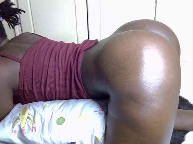 desirdoll23 webcam