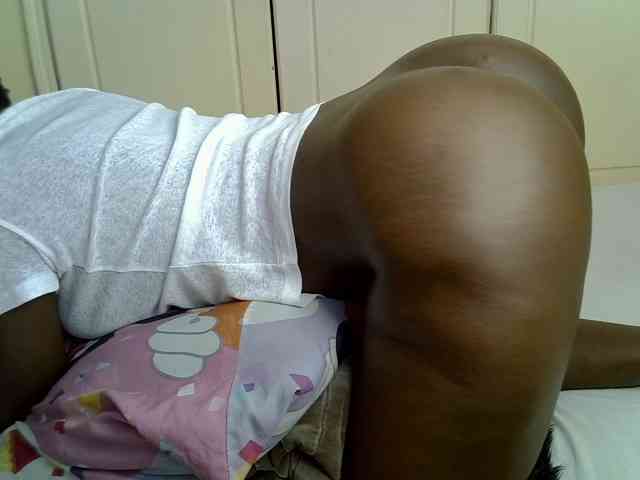 desirdoll23 webcam