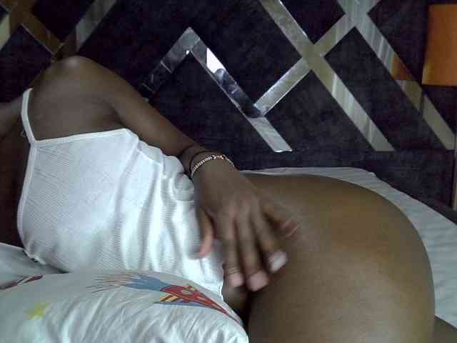 desirdoll23 webcam