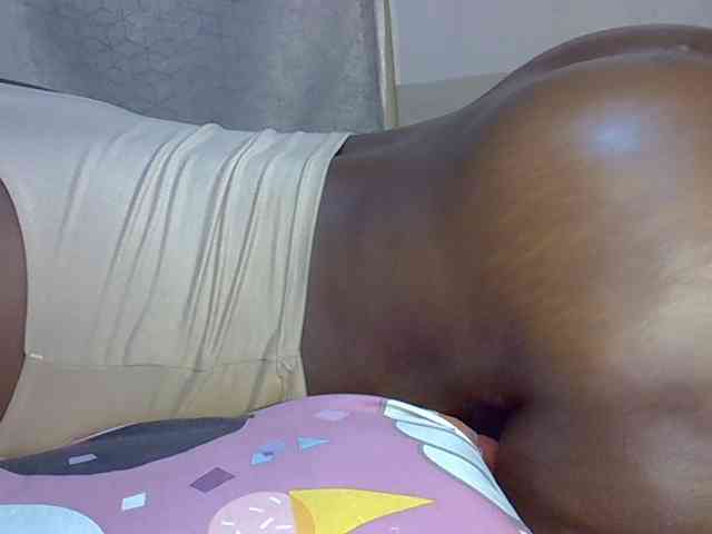 desirdoll23 webcam