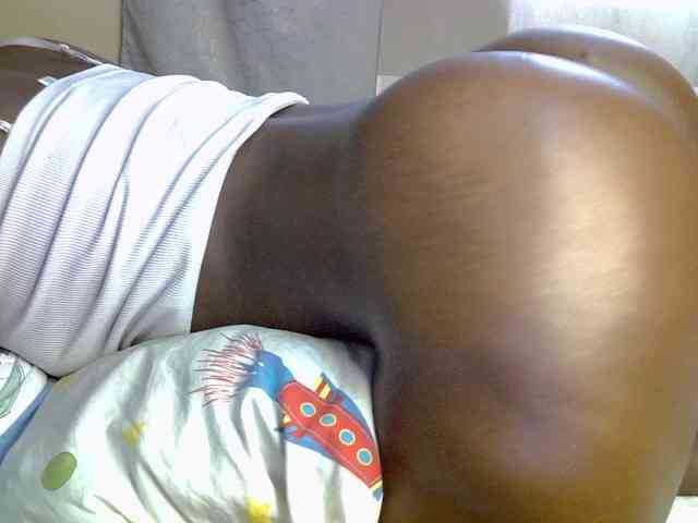 desirdoll23 webcam