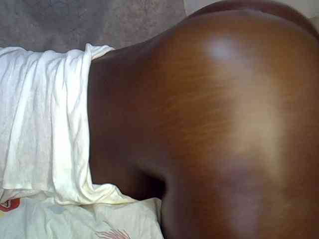 desirdoll23 webcam