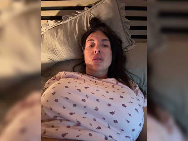 Lename, live now on BongaCams