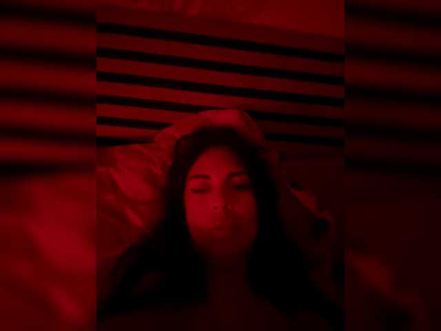 Lename live cam on BongaCams