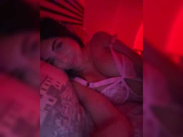 Lename live cam on BongaCams