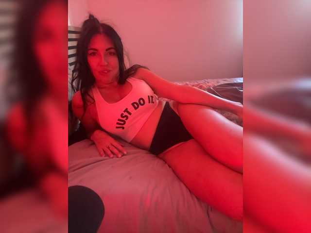 Lename live cam on BongaCams