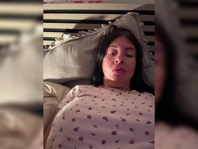 Lename, live now on BongaCams