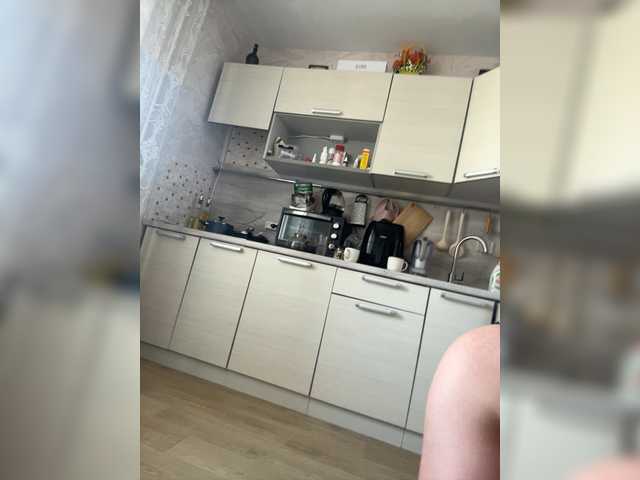 RUS577643