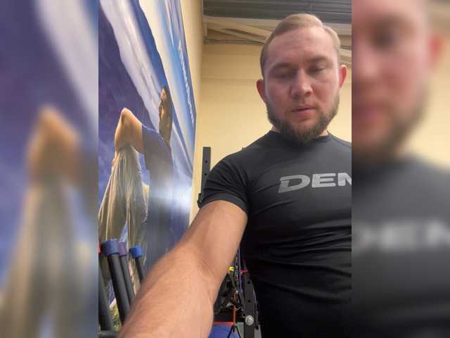 RUS577643 live cam on BongaCams