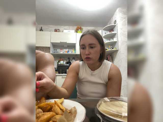 Live трансляция ruma_vibe - Runet.cam