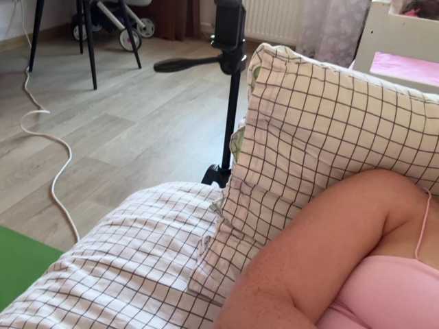 RUS577643 live cam on BongaCams