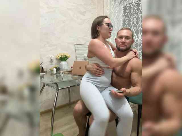 RUS577643 Live Webcam on BongaCams