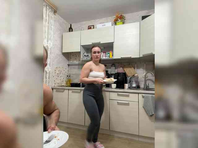 RUS577643