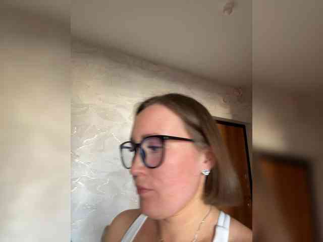 RUS577643 Live Webcam on BongaCams