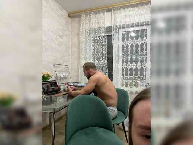 RUS577643