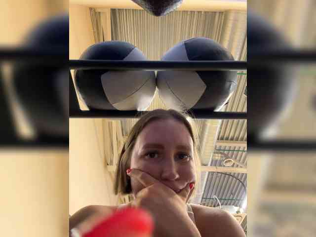 RUS577643 webcam