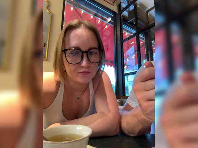 RUS577643 webcam