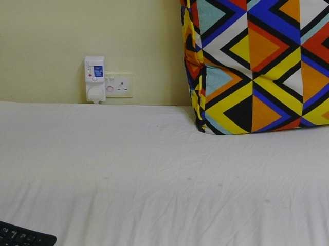 Riccara live cam on BongaCams