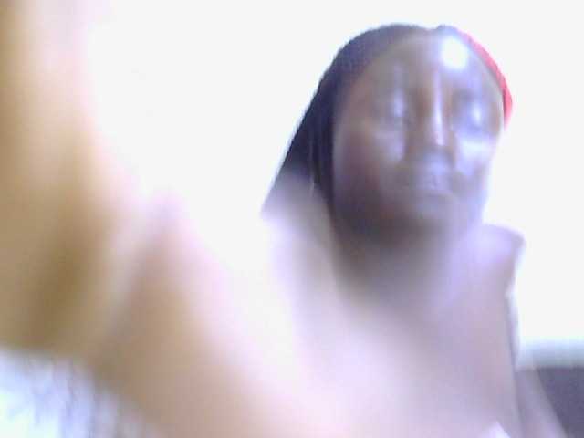 Riccara live cam on BongaCams