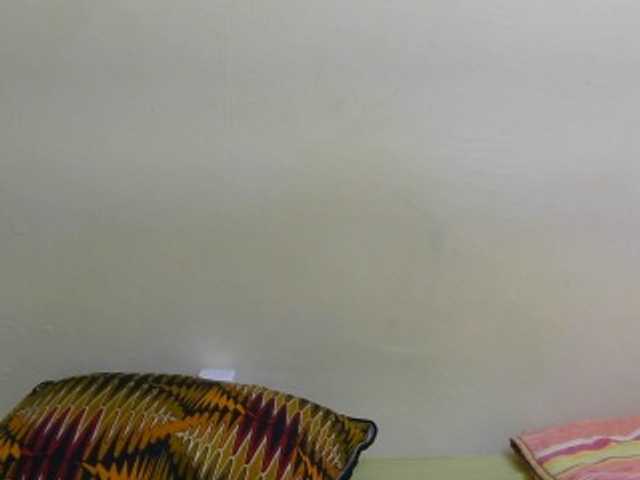 Riccara live cam on BongaCams