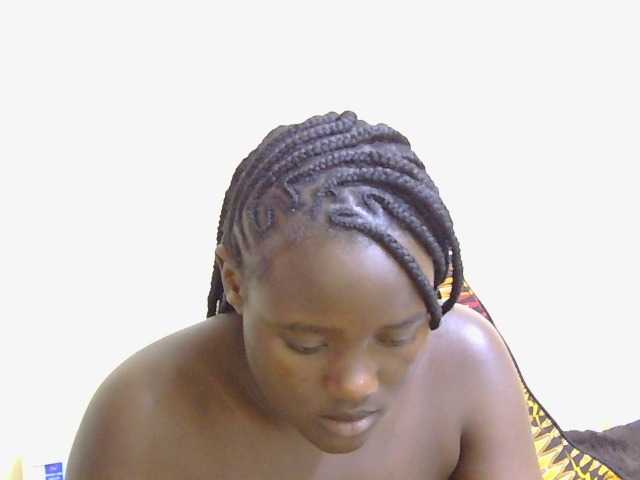 Riccara live cam on BongaCams