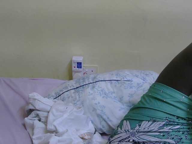 Riccara live cam on BongaCams