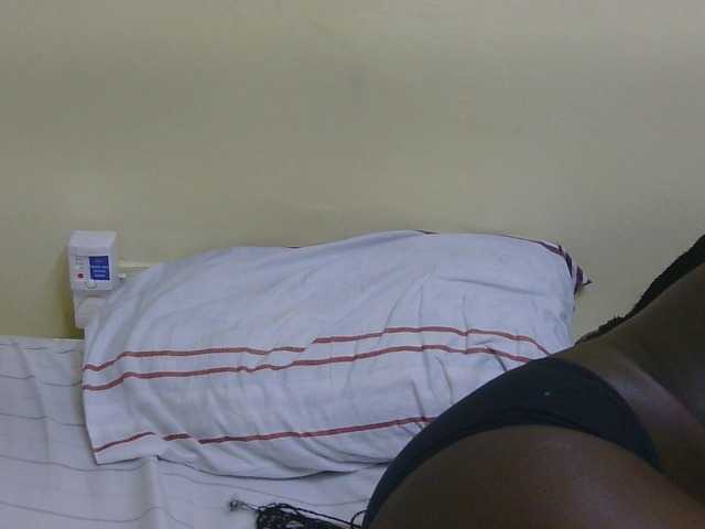 Riccara live cam on BongaCams