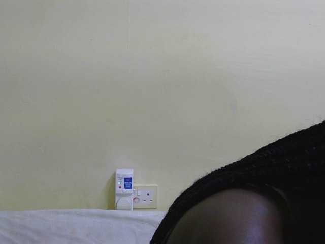 Riccara live cam on BongaCams