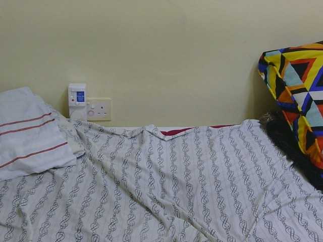 Riccara live cam on BongaCams