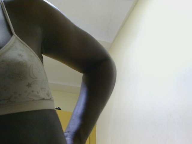 Riccara live cam on BongaCams
