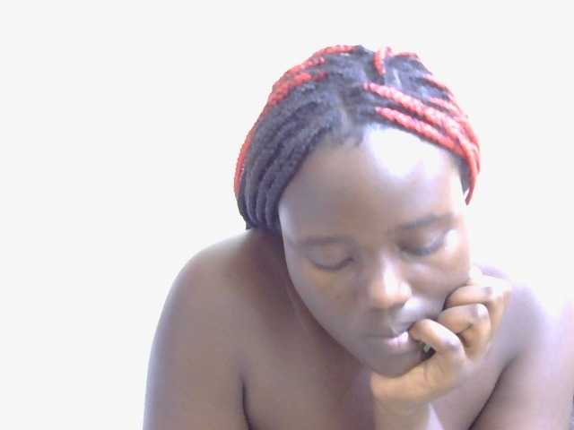 Riccara live cam on BongaCams