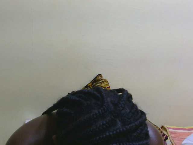Riccara live cam preview