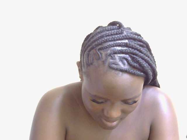 Riccara live cam on BongaCams